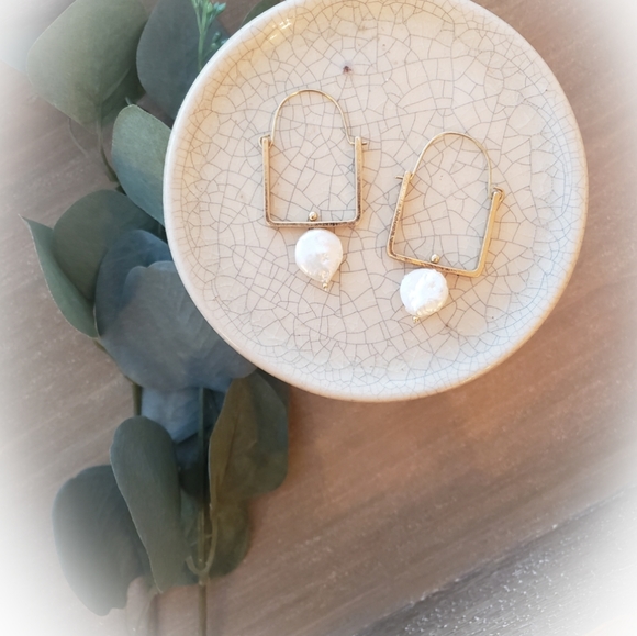 Anthro Fresh Water Pearl Earrings - Picture 2 of 3